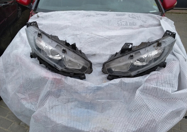 Honda Civic cena 37900 przebieg: 92900, rok produkcji 2019 z Człuchów małe 781